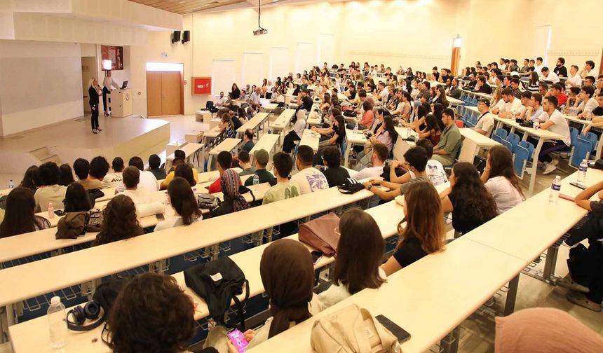 Üniversite öğrencileri için af düzenlemesi meclis gündeminde