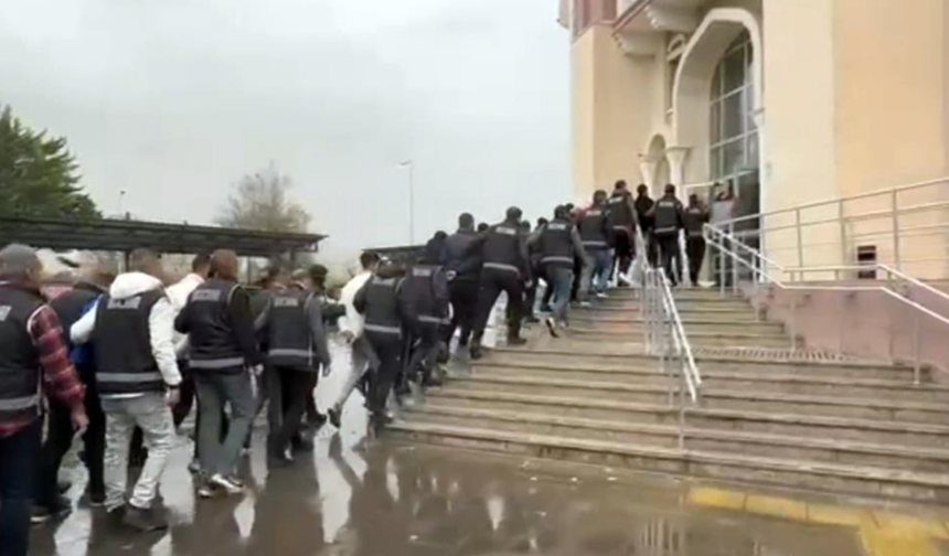 Diyarbakır dahil 7 ilde operasyon! Çete çökertildi