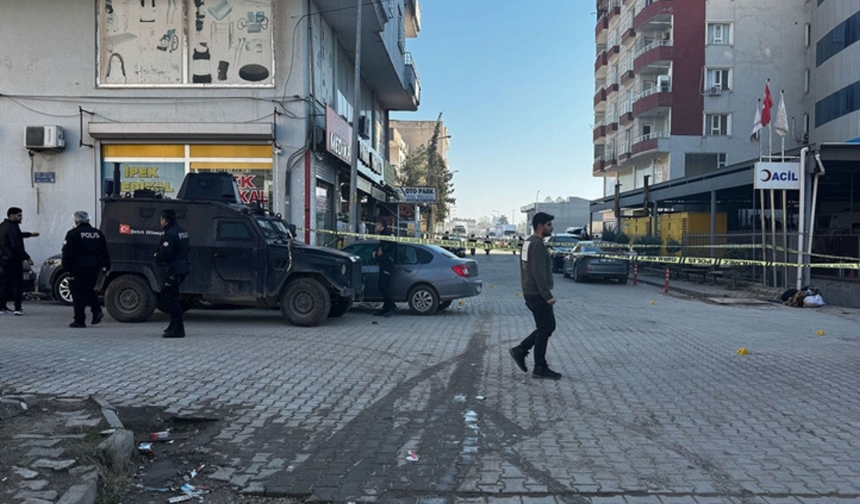 Mardin’de hastane bahçesinde silahlı kavga: 1 ölü, çok sayıda yaralı