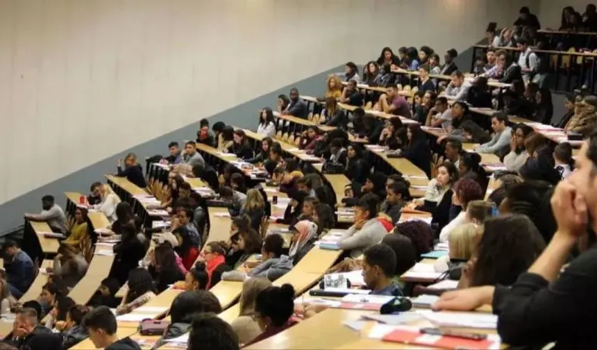 YÖK’ten denklik ve yatay geçişte yeni düzenleme