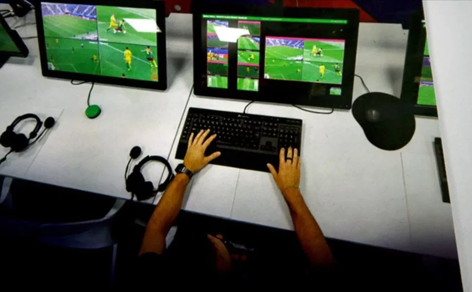 Dev maç öncesi flaş VAR kararı! Amedspor maçında gözler o isimde