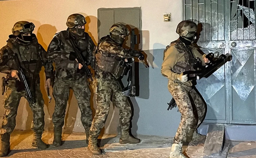 Diyarbakır ve Manisa’da uyuşturucuya büyük darbe