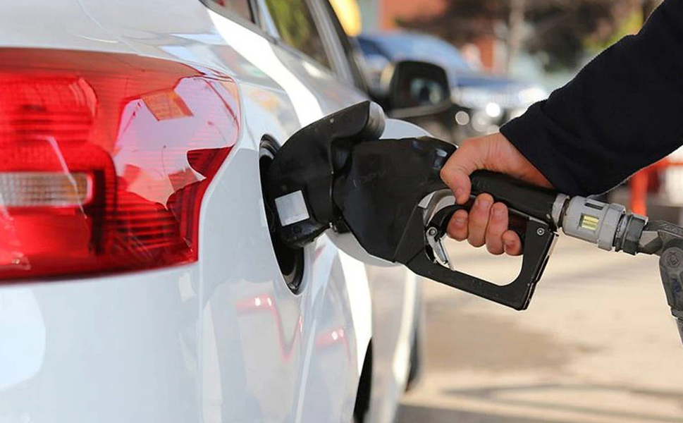 Tarih belli oldu: Benzine yine zam geliyor