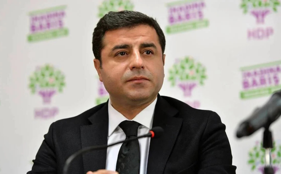 Demirtaş dosyasında yeni gelişme: Avukatına hapis kararı