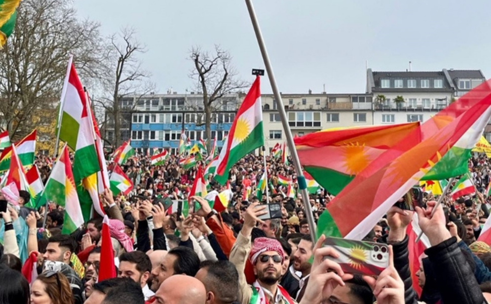 Almanya’da Kürtlere yönelik ayrımcılık iddiaları raporlara yansıdı