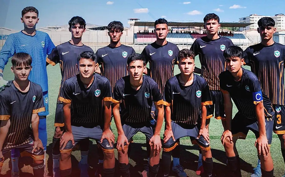 Amedspor U17 zirve mesajı verdi: 4-1’lik net galibiyet