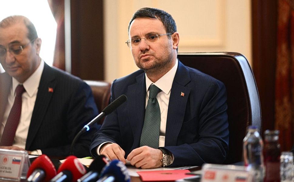 Bakan açıkladı: Sosyal medyaya kimlik ve telefon doğrulaması geliyor