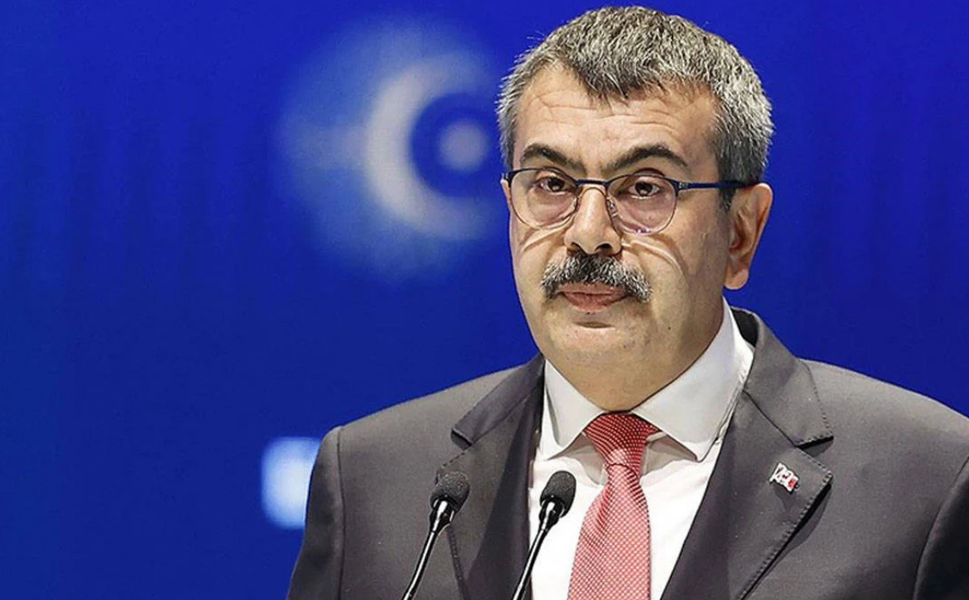 Bakan Tekin’den LGS ve Ek ders ücretleri açıklaması