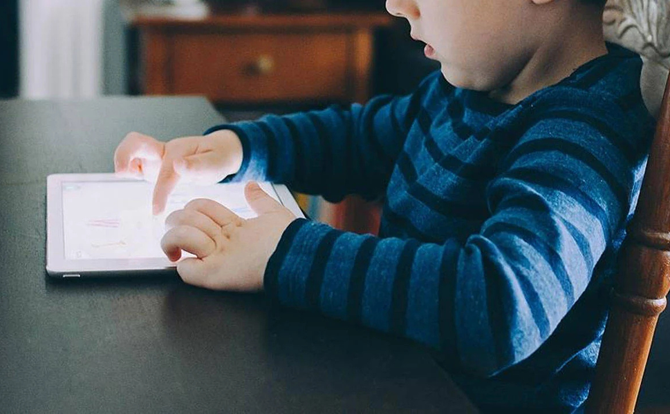 Sosyal medyada çocuk verileri mercek altında