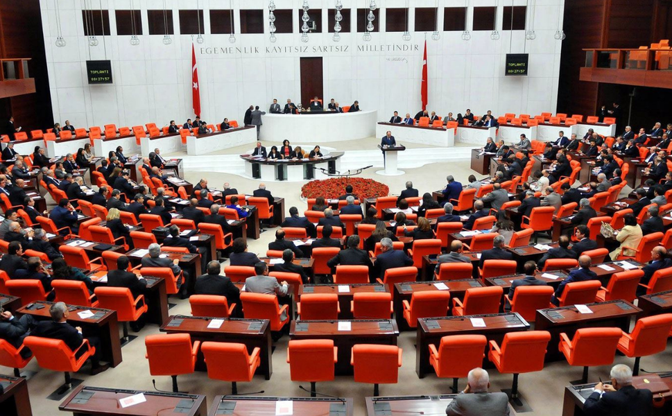 DEM Partili milletvekillerinden ‘Zazaca’ önergesi