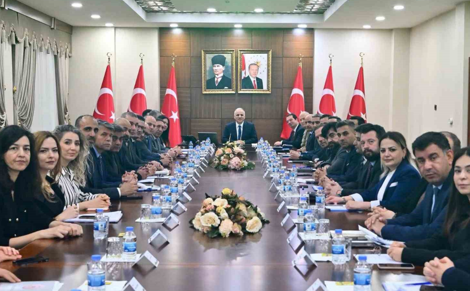 Diyarbakır’da bağımlılıkla mücadele toplantısı yapıldı