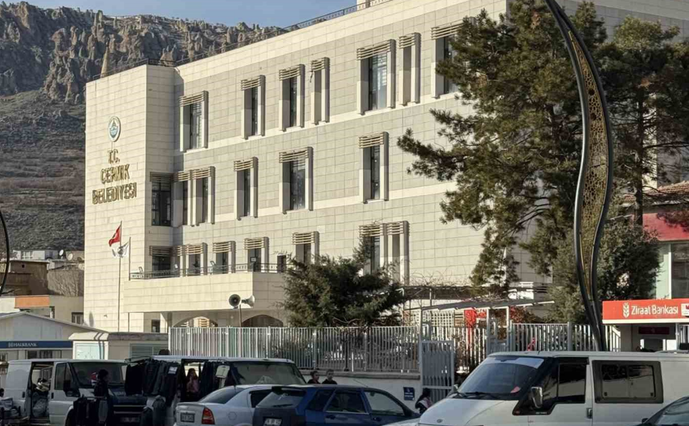 Diyarbakır’da ezan sesine hoparlörlü çözüm