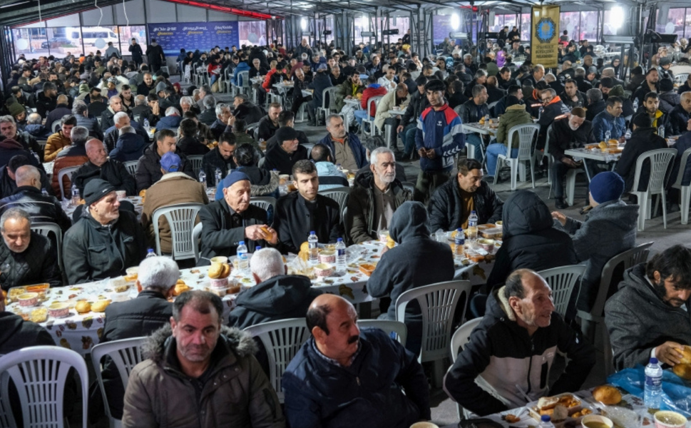 Diyarbakır’da Ramazan için dört noktada iftar çadırı