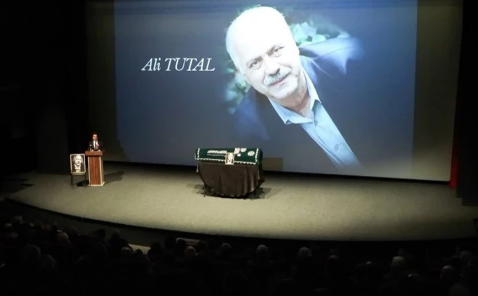 Diyarbakırlı oyuncu Ali Tutal son yolculuğuna uğurlandı