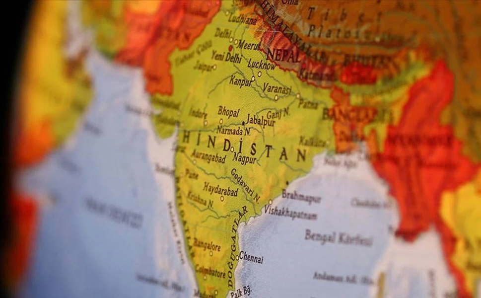 Cadılıkla suçlanan anne ve bebeği yakılarak öldürüldü!