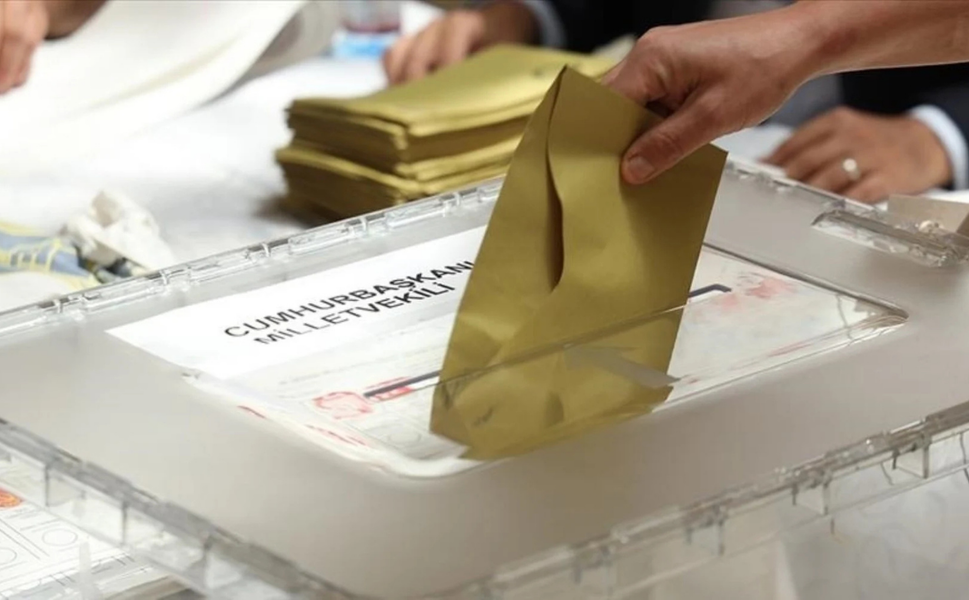 Sağ partiler arasında yeni ittifak zemini mi hazırlanıyor?