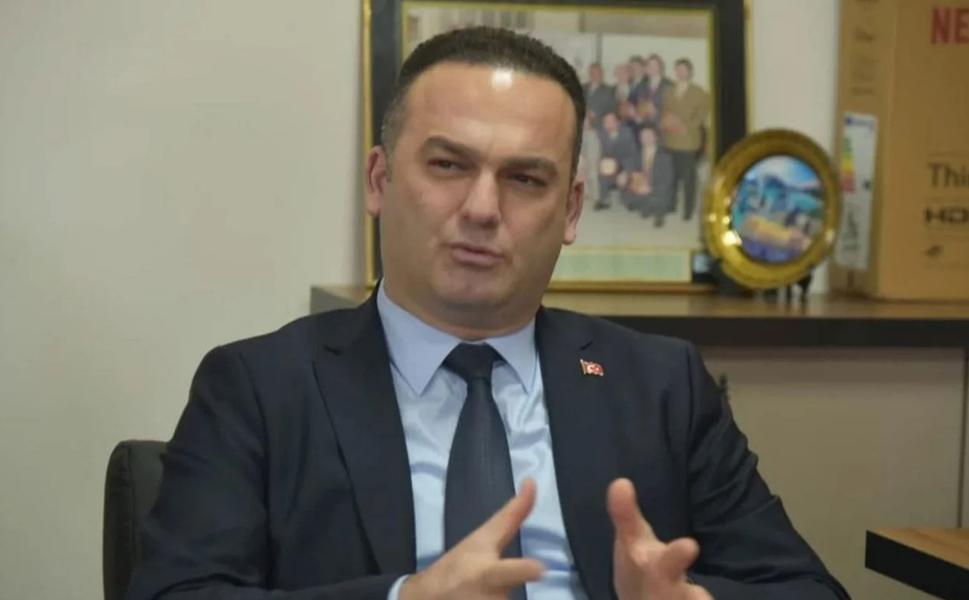 Tacizden tutuklanmıştı! Başkan disipline sevk edildi