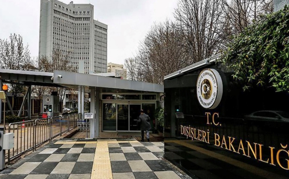 Türkiye’den İran’daki vatandaşlarına uyarı