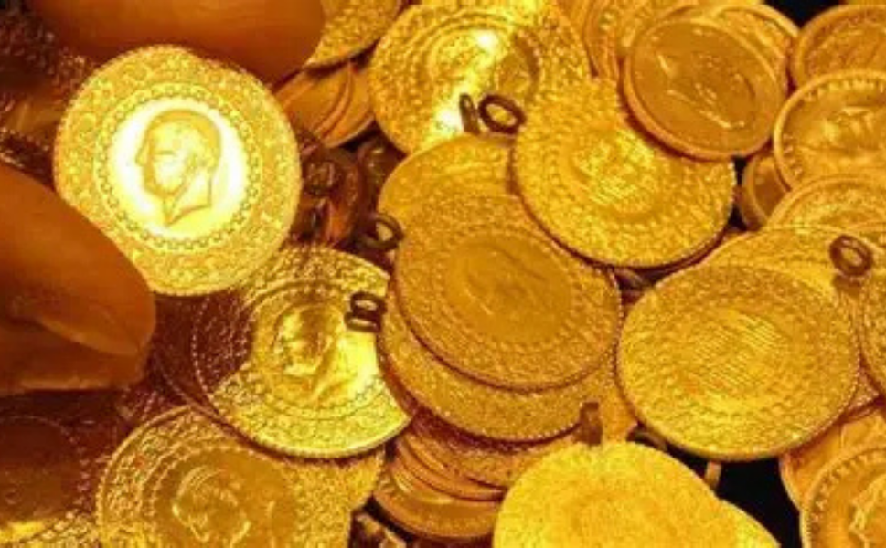 Altın yeniden yükselişe geçti: Gram altın 7 bin 333 lirayı gördü