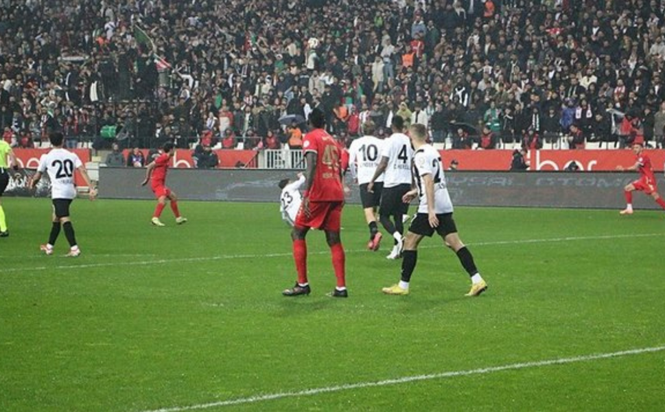 Amedspor 2  Manisa FK 0 maçın geniş özeti