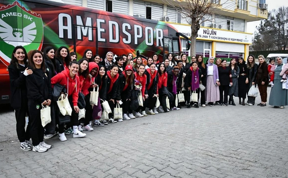 Amedspor’dan 8 Mart haftasında anlamlı buluşma: Kadınlar dayanışmada bir araya geldi