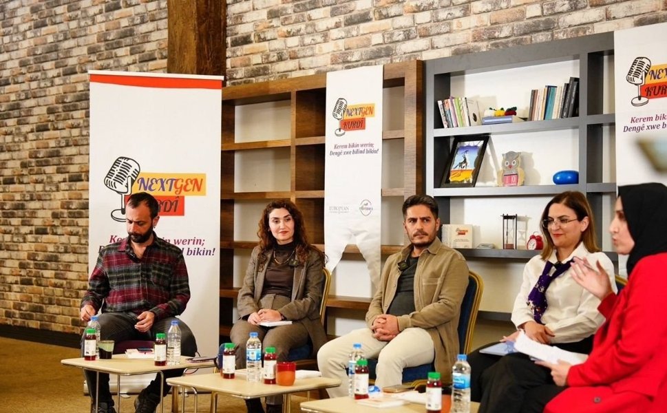 Diyarbakır'da Gençlik Forumu'nda Zazaca oturum: Bağımlılık konusu ele alındı