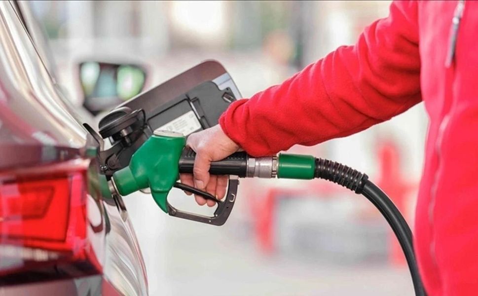 Benzin ve motorinde tabela yine değişiyor: Okkalı artış var