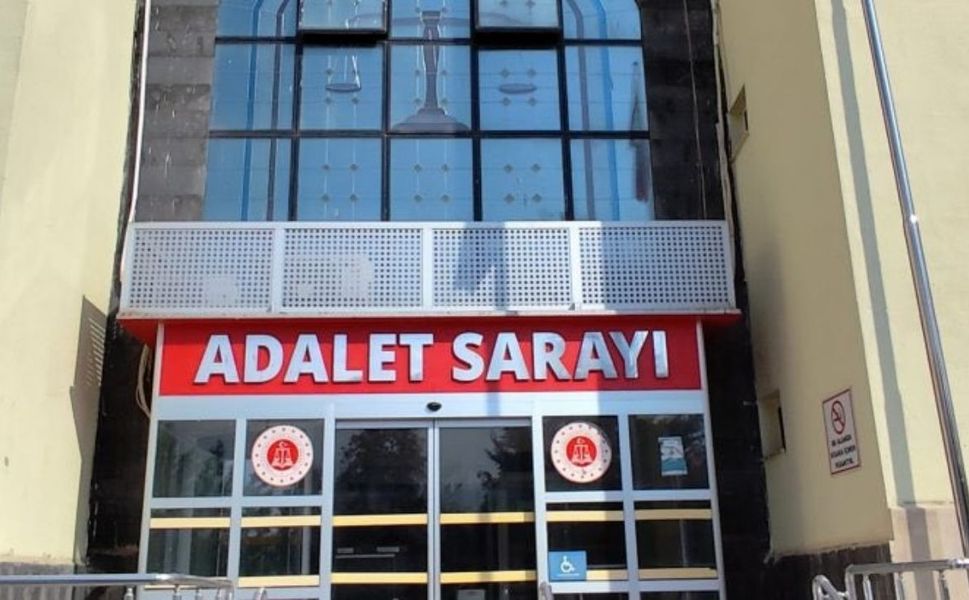 Diyarbakır'da 35 yıllık dava sosyal medya ile çözüldü: Mahkeme Hindistan'daki davalıya ulaştı